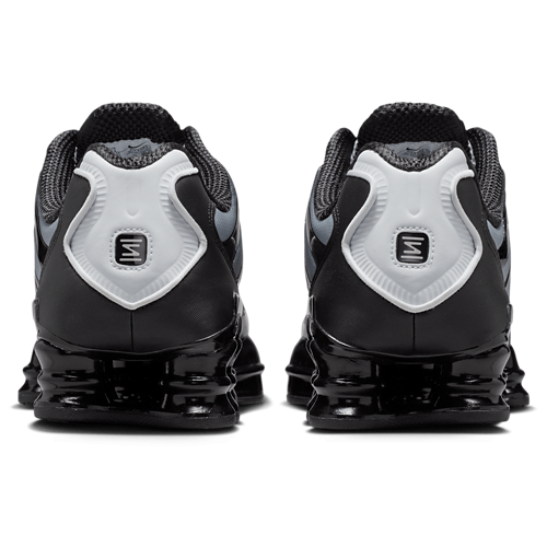 Shox Black and white