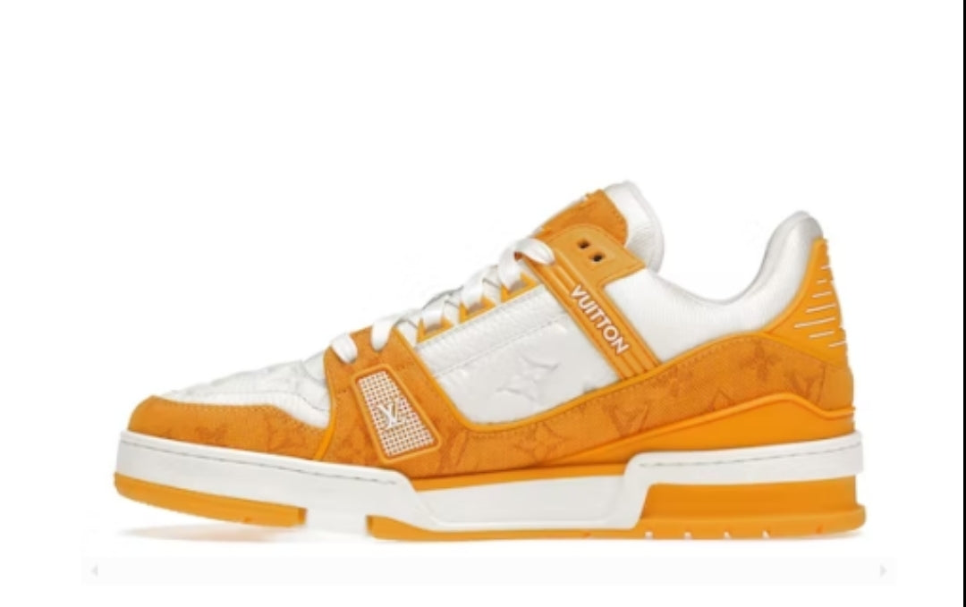 --------- Trainer ---------