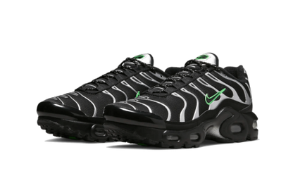 Black Silver Green Strike