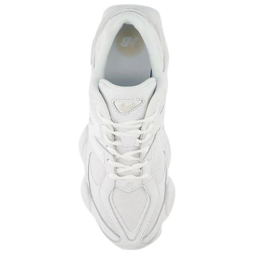 9060 Total White