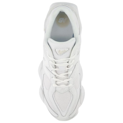 9060 Total White