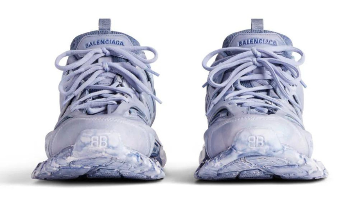 Track panelled sneakers