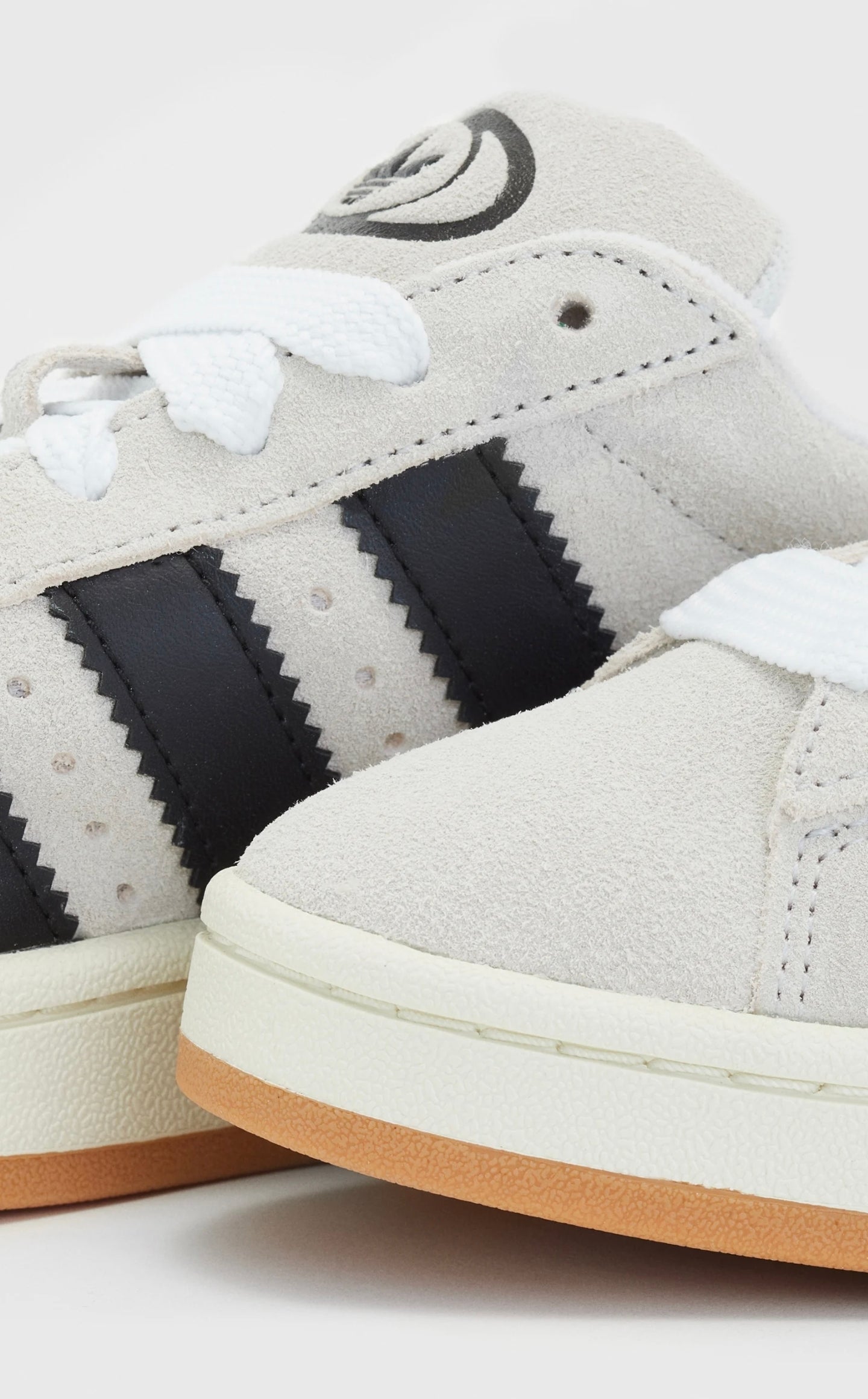 Campus 00s Beige e Nere