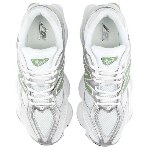 9060 White and Green