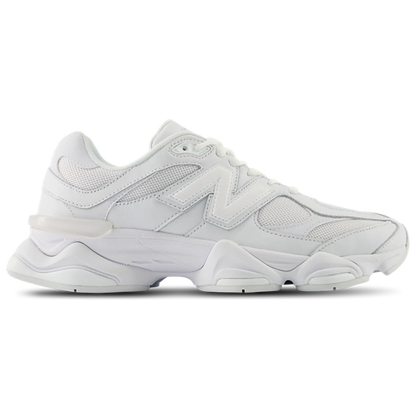 9060 Total White