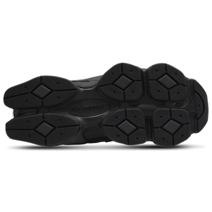 9060 Total Black