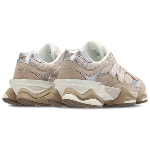 9060 Brown